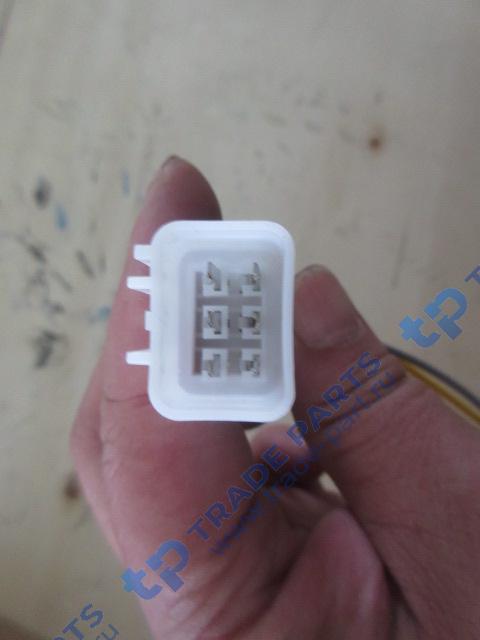 Реальная фотография фонарь задний f2000/f3000 левый с подсветкой номера dz9200810019