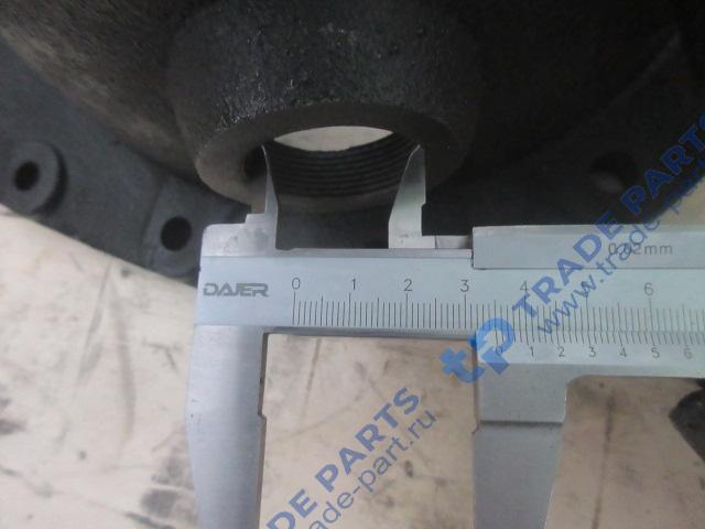 Реальная фотография картер редуктора среднего моста (крышка) 199014320144/990143201124