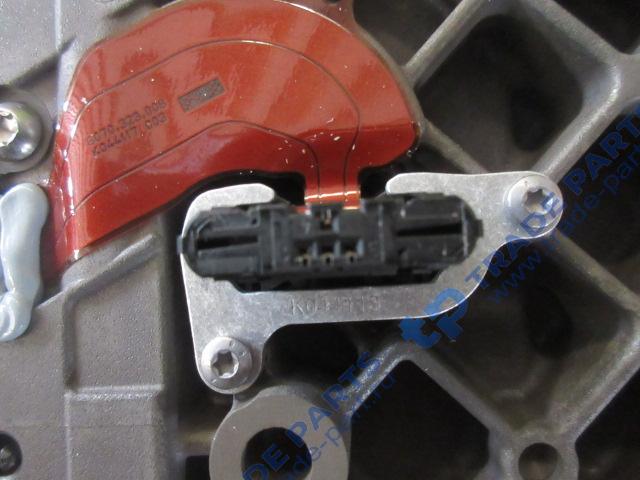 Реальная фотография блок управления акпп traxon zf 12tx2621td