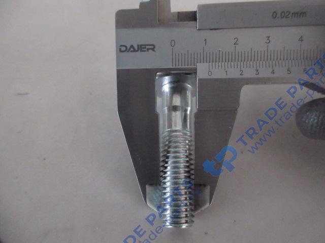 Реальная фотография болт м12х50 с  уменьшенным телом с фланцем faw