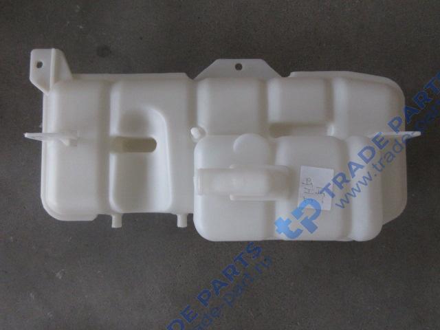 Реальная фотография бачок расширительный (большой) howo wg9719530260