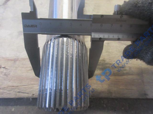 Реальная фотография полуось моста левая со шлицами блокировки faw j6 3250,3310,3250