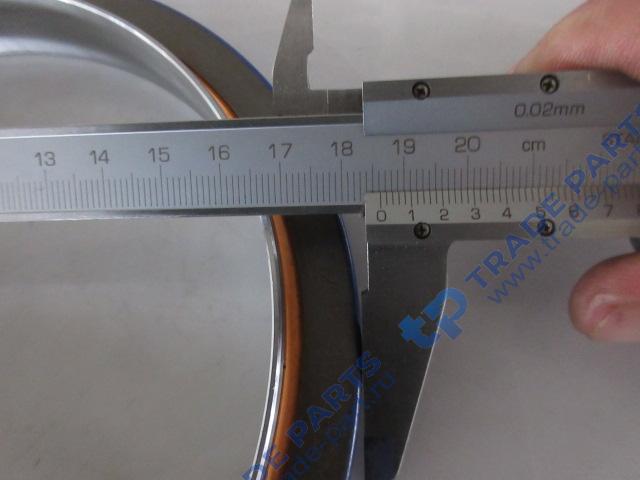 Реальная фотография сальник коленвала задний 7c3628/7c4297/4w0452