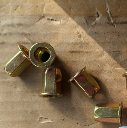 Гайка глухая заклепочная М8х18 Sitrak качество О