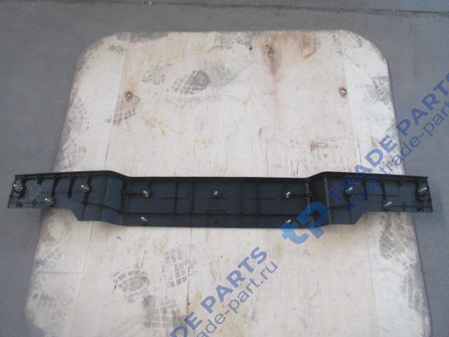 Реальная фотография ступень бампера (нижняя) j7 первая