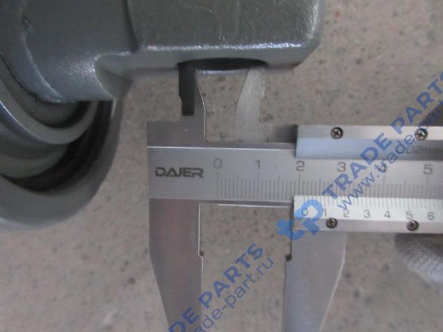 Реальная фотография тяга реактивная задняя смещенная нижняя sitrak c7h