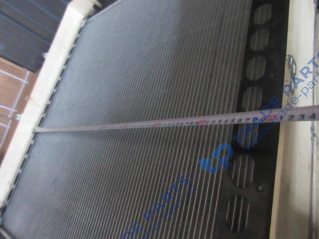 Реальная фотография радиатор sitrak c7h max охлаждения двигателя (с интеркулером)