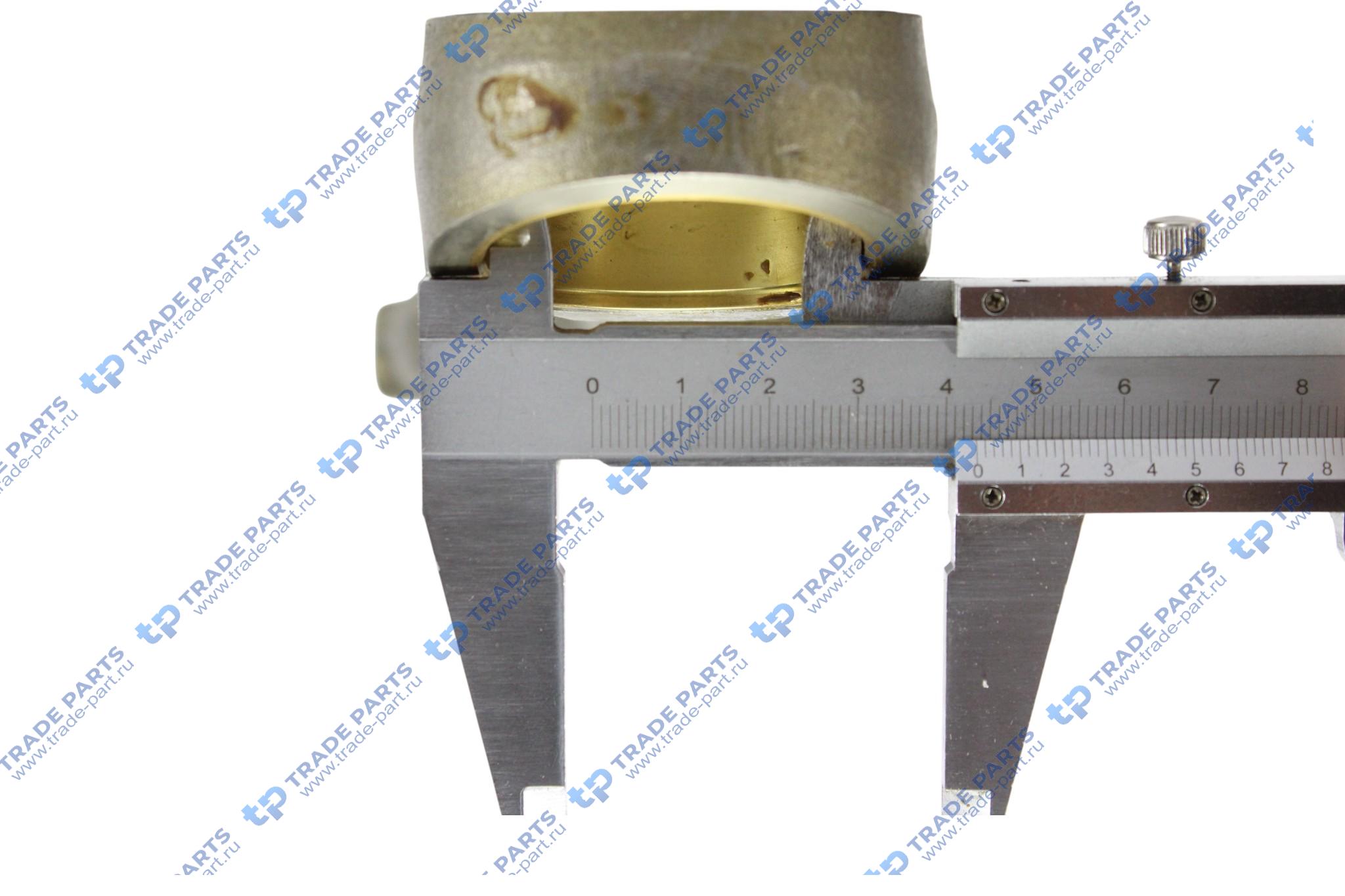 Реальная фотография шатун r4/6 d102 трапецевидный [d=42 d=75 l=215]