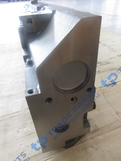 Реальная фотография головка блока цилиндров