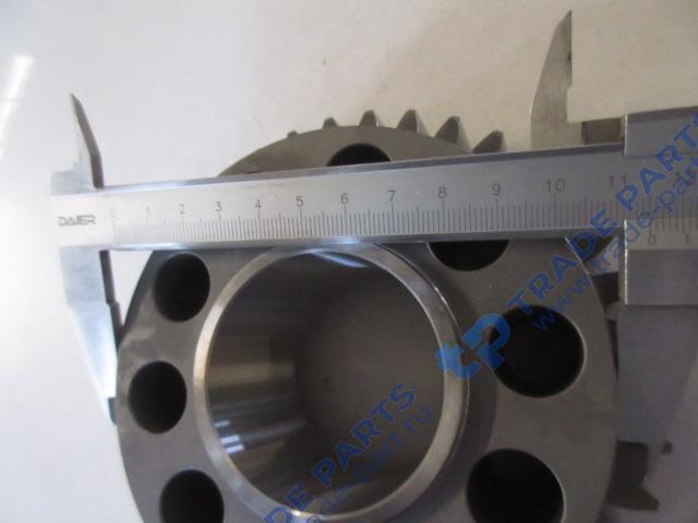 Реальная фотография шестерня вала коленчатого задняя sitrak mc11/mc13